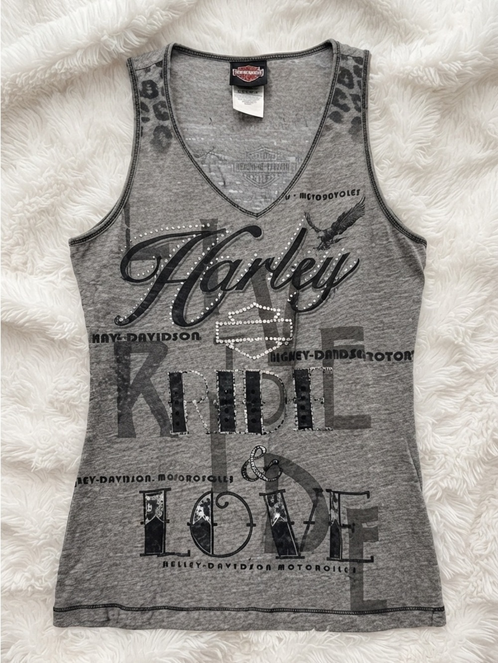 Harley-Davidson Gray Rhinestone Logo V-Neck Tank - Ride & Love - Ride n Style 🏍️ - Picture 2 of 7